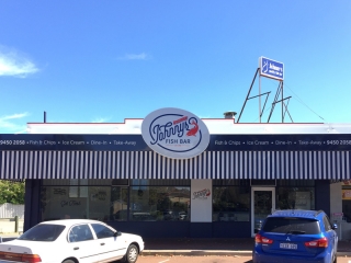 Johnny’s-Fish-Bar-5624